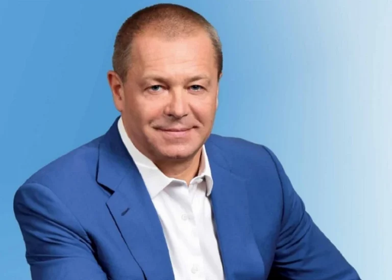 Лобановський Олександр Ігорович — підприємець і депутат Харкова